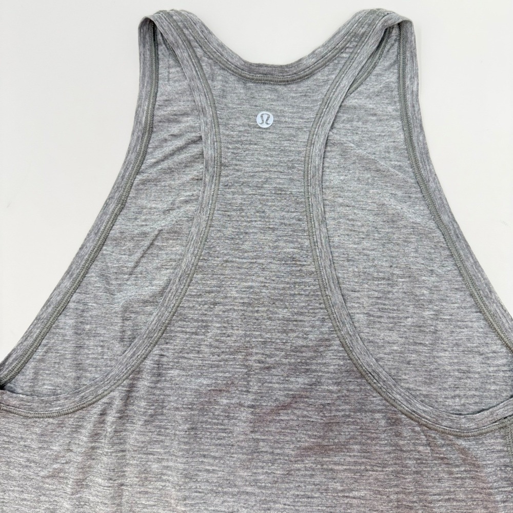 Lululemon Womens‎ XS Heathered Gray Racerback Tank Top Space Dye Athletic